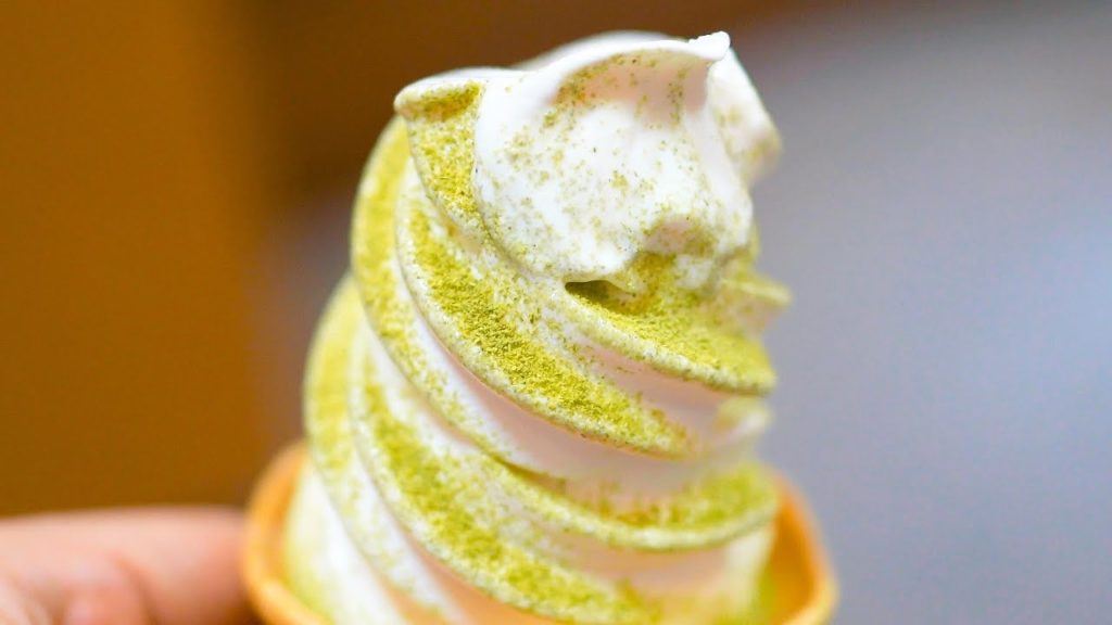 グルメ ピリピリ山椒ソフトクリーム ぢんとら 京都 Japanese pepper ice cream in Kyoto Japan! グルメ ピリピリ山椒ソフトクリーム ぢんとら 京都 Japanese pepper ice cream in Kyoto Japan!