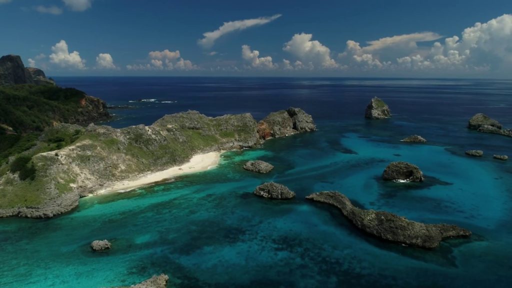 【 Jinny Beach 】World Natural Heritage・The Bonin Islands　【 ジニービーチ 】世界自然遺産・小笠原諸島