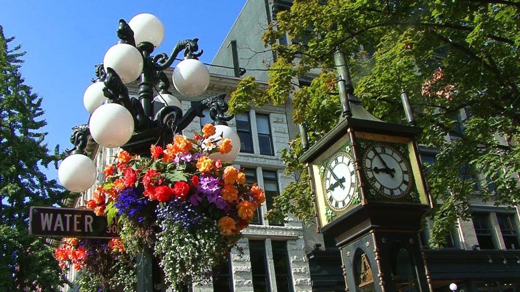 Vancouver BC Gastown Steam Clock sound & Gassy Jack