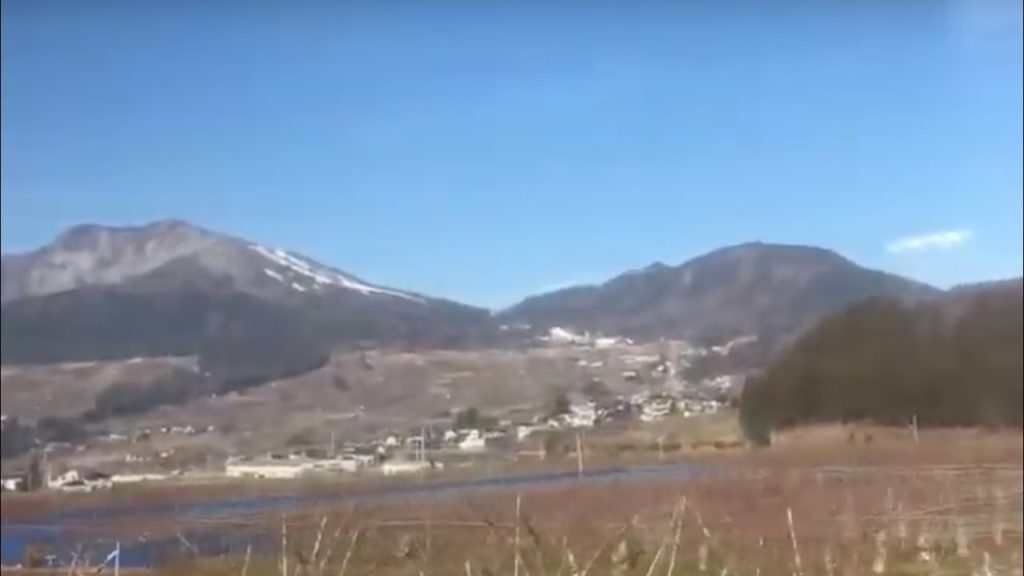 Yudanaka  Nagano Dentetsu Line　湯田中駅前の車窓　長野電鉄　（車内アナウンス）