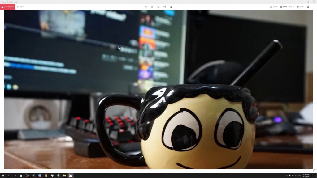 Fullframe bokeh better than APS-C bokeh? Bokeh at the same F stop quick test Fullframe bokeh better than APS-C bokeh? Bokeh at the same F stop quick test