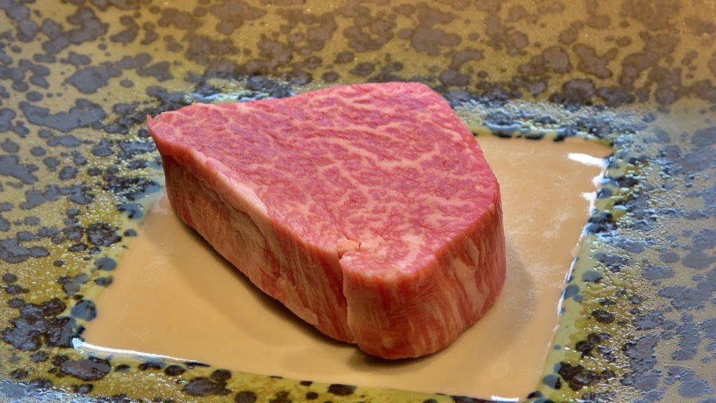 Saga A5 beef tenderloin steak lunch | teppanyaki in Japan