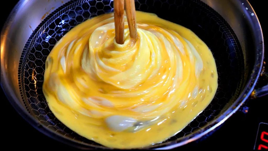 Tornado omurice / korean street food / 회오리 오므라이스, 삼성역 후레쉬빌 Tornado omurice / korean street food / 회오리 오므라이스, 삼성역 후레쉬빌