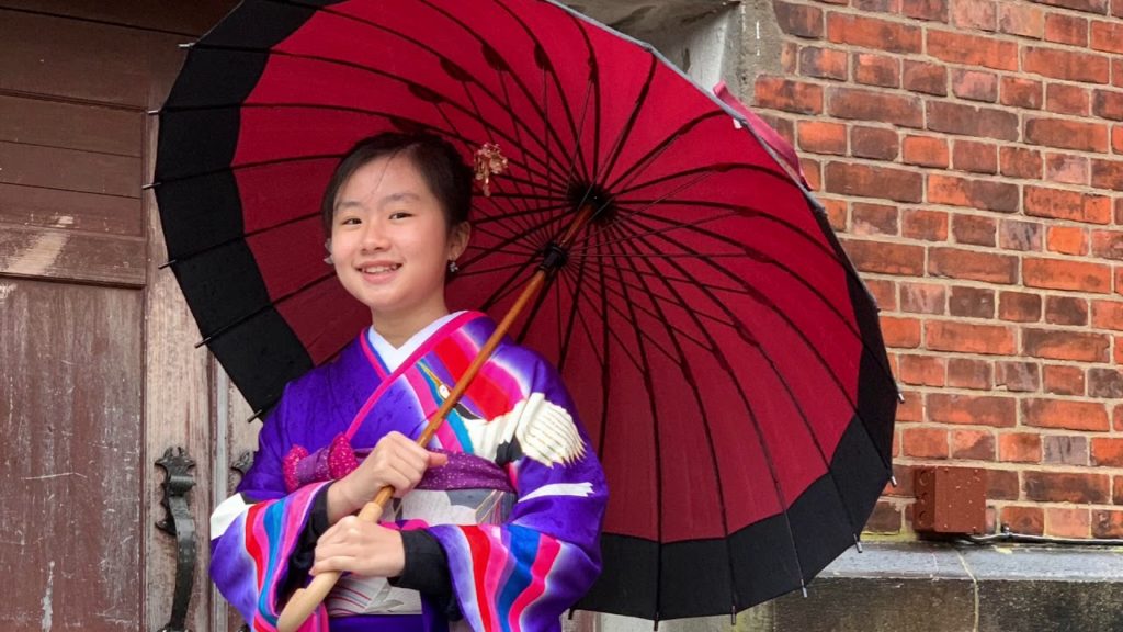 Indonesian travelers had a kimono experience at Hakodate, Hokkaido