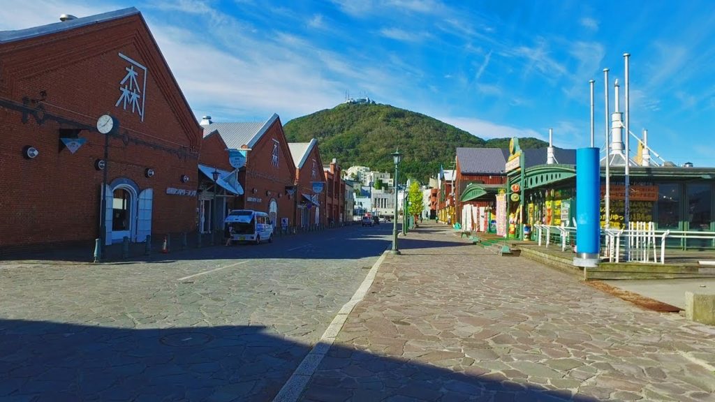 日本屈指の美しい港町 | 北海道函館市の赤レンガ倉庫群 - 4K UHD
