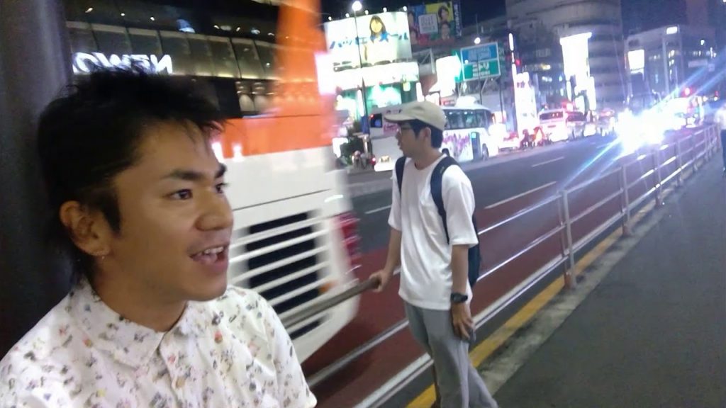 『キーボード弾き語りの旅』32日目：新宿駅南口で：Keyboard Sumurai In Tokyo：ep 32