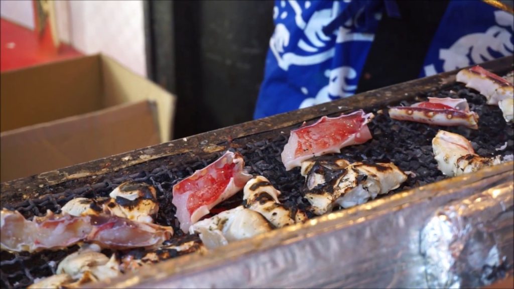 Charcoal Grilled Crab - Street Food in Japan
