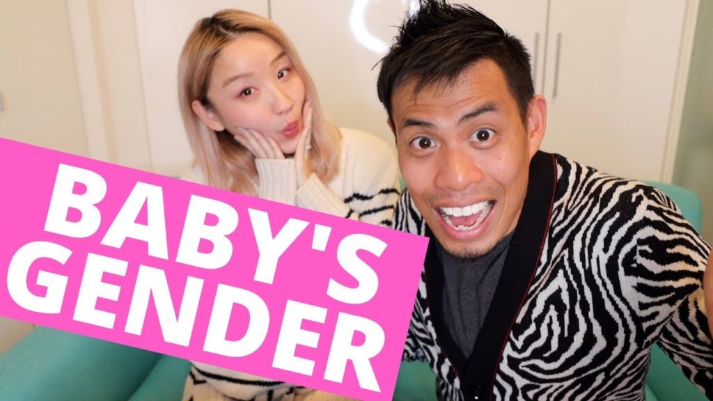 Finding Out Baby's Gender at a Tokyo Hospital
