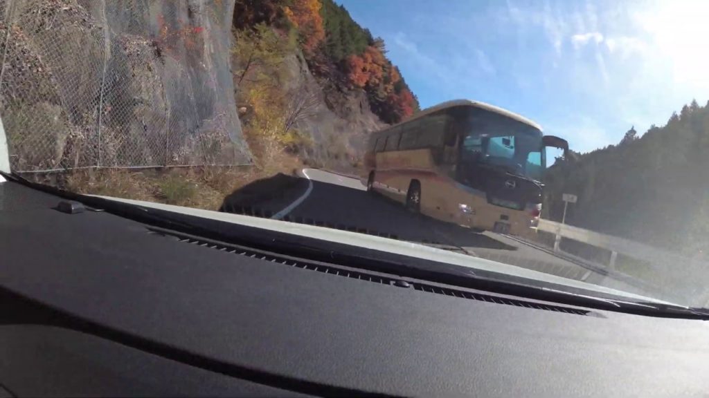 Japan - Kōyasan to Tanize Suspension Bridge pt.2 / 高野山から谷瀬の吊り橋へ pt.2 4K 60fps
