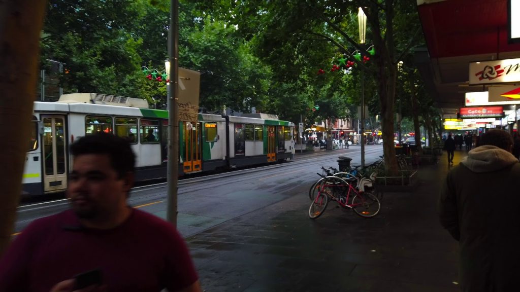 Melbourne 4K - Walking through Smoke filled Melbourne CBD - Summer 2020