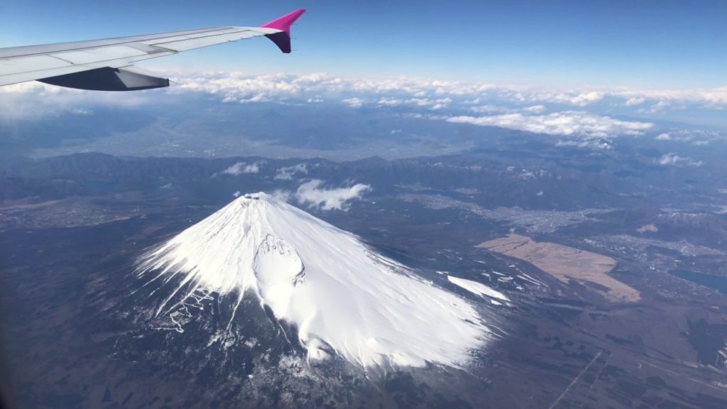 [여행VLOG] 후지산 항공 영상 | 비행기서 근접촬영 | 비행기 안에서 후지산을 보다!!!! fuji mt.
