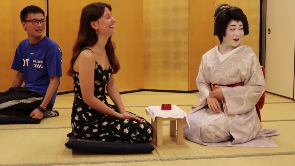 Meeting REAL Japanese GEISHA in Kyoto