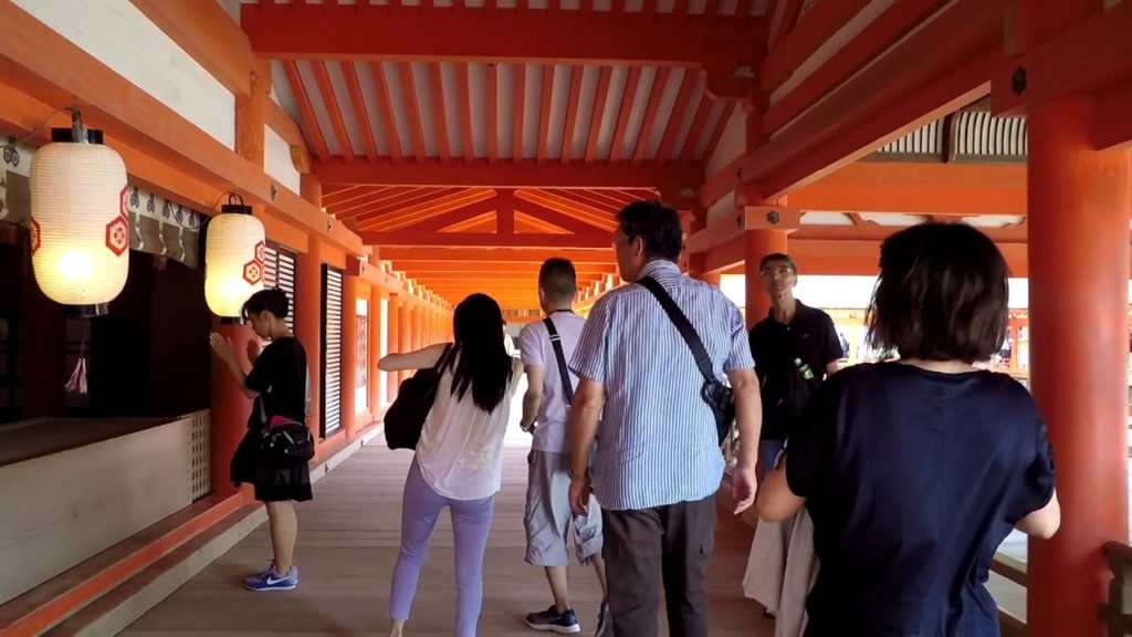 Itsukushima Shrine - Walking Around Miyajima Hiroshima Japan - Famous Sightseeing Spot