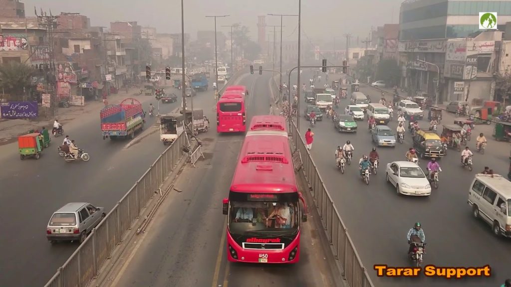 Lahore Metro Bus City Tour Was in 20 Rupees Traveling BRTS Pakistan