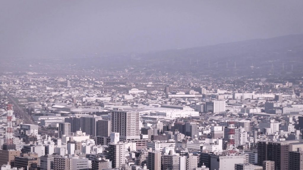 香貫山の展望台から観る「ららぽーと沼津」