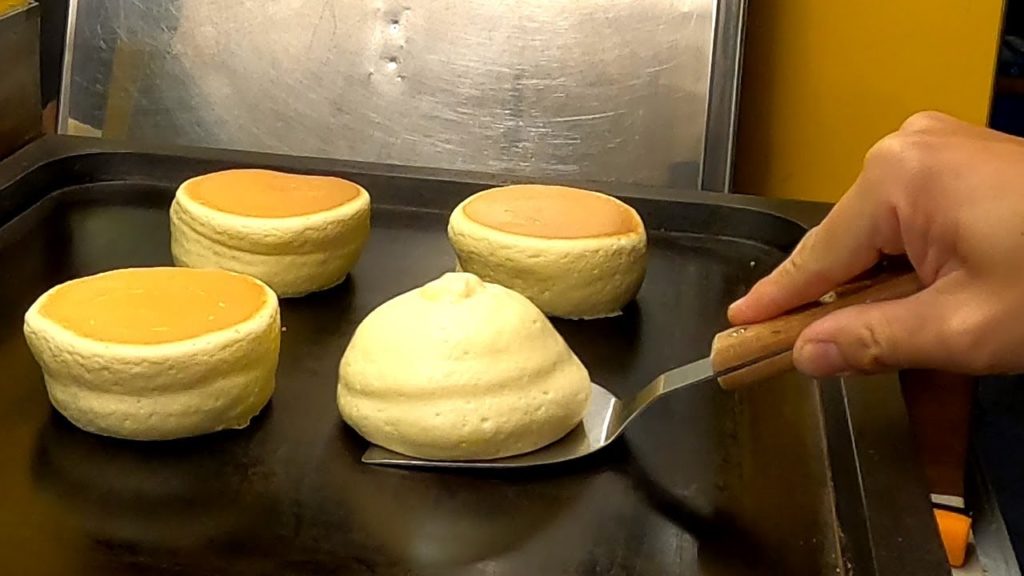 Fluffy Souffle Pancake | Tamagoyaki - Taiwanese Street Food