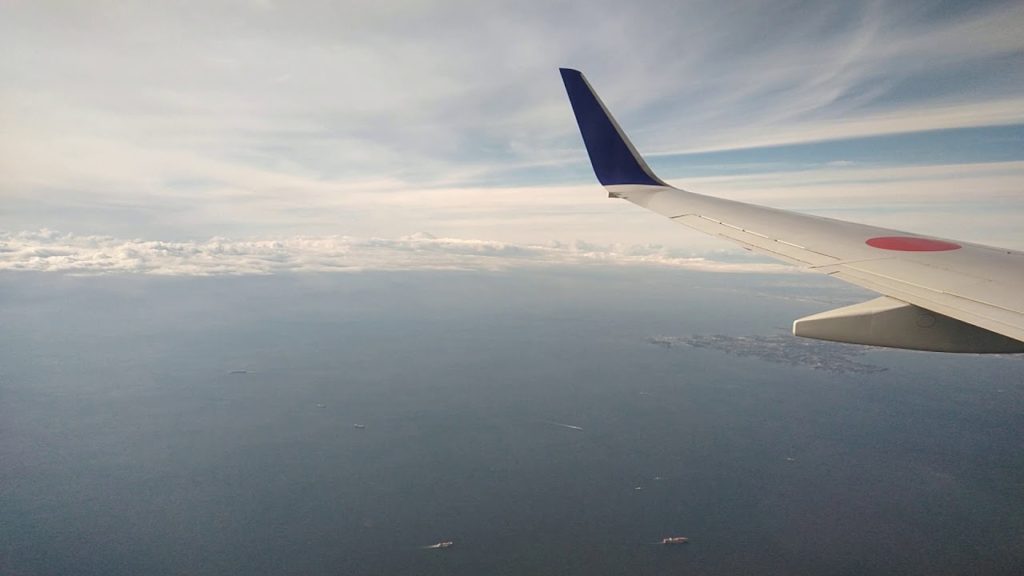 flight on the Christmas eve to tokyo ,passing Mt.Fuji