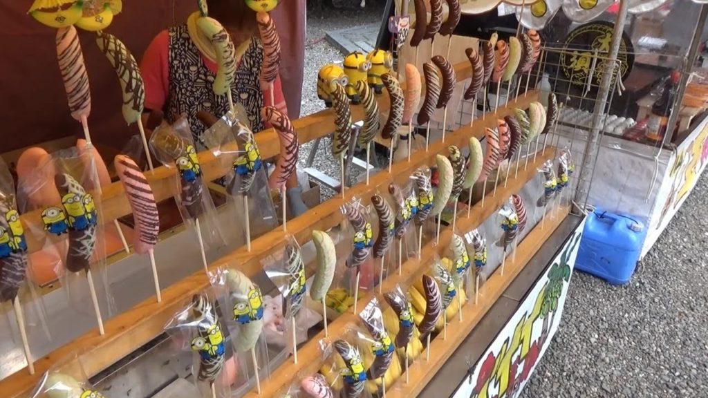 Chocolate-covered bananas JAPANESE STREET FOOD