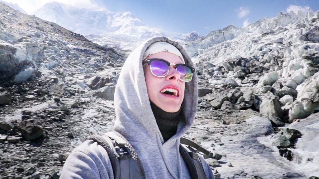 Dangerous Glacier Trek in Pakistan Dangerous Glacier Trek in Pakistan