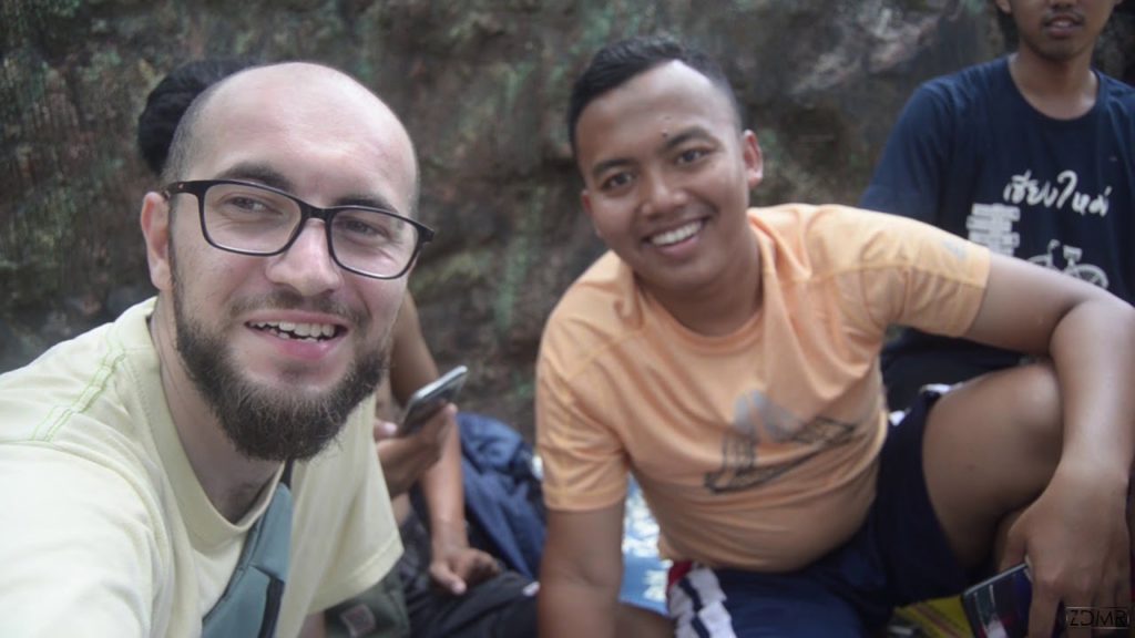 TÜRKÇE KONUŞAN ENDONEZYALI KARDEŞİMİZ