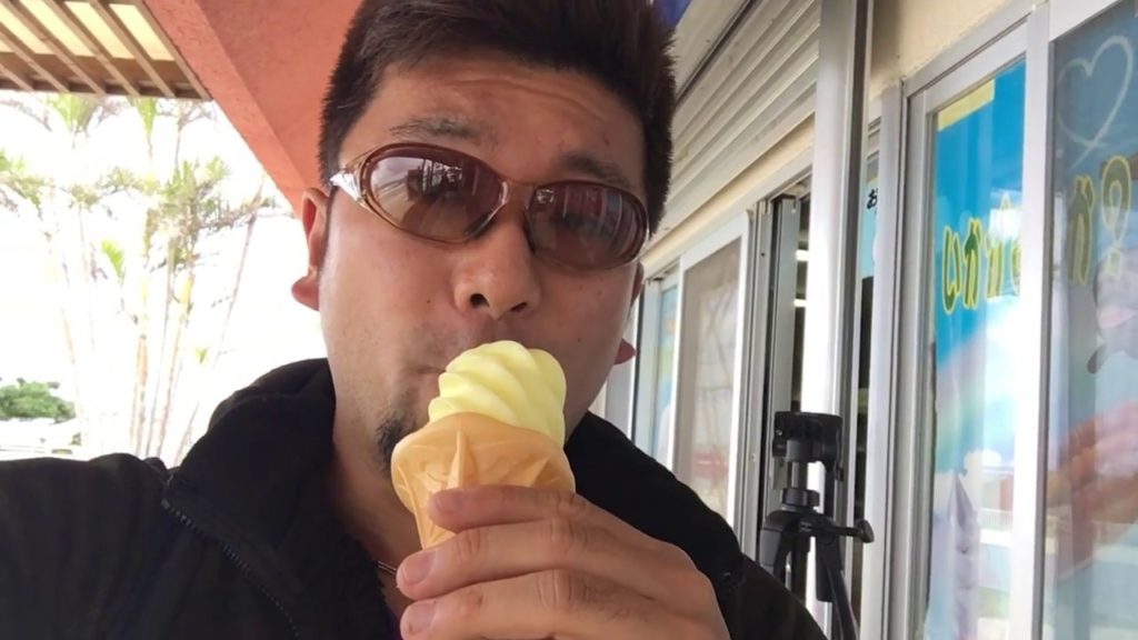 アキーラさん堪能！沖縄美ら海水族館！シークァーサーのシャーベット！