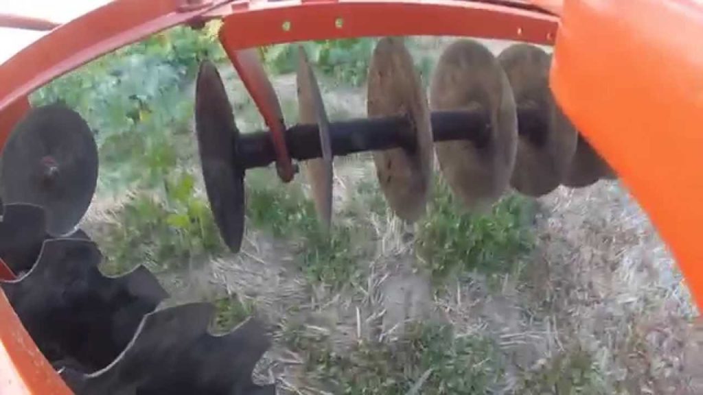 On The Farm Episode 23: Cantaloupe and the Disc in Action