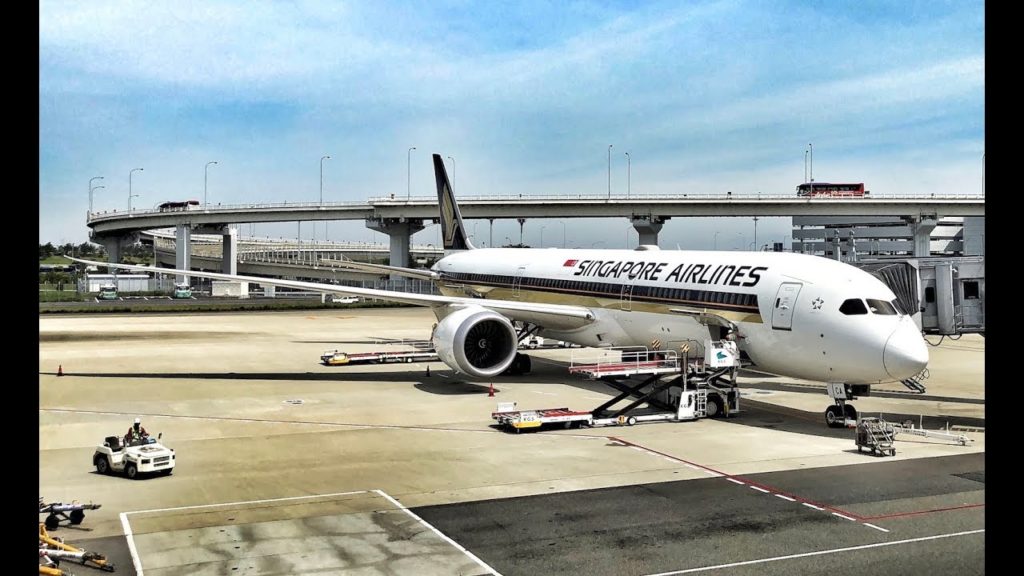Singapore Airlines Boeing 787-10 Flight Review | SQ619 Osaka to Singapore Singapore Airlines Boeing 787-10 Flight Review | SQ619 Osaka to Singapore