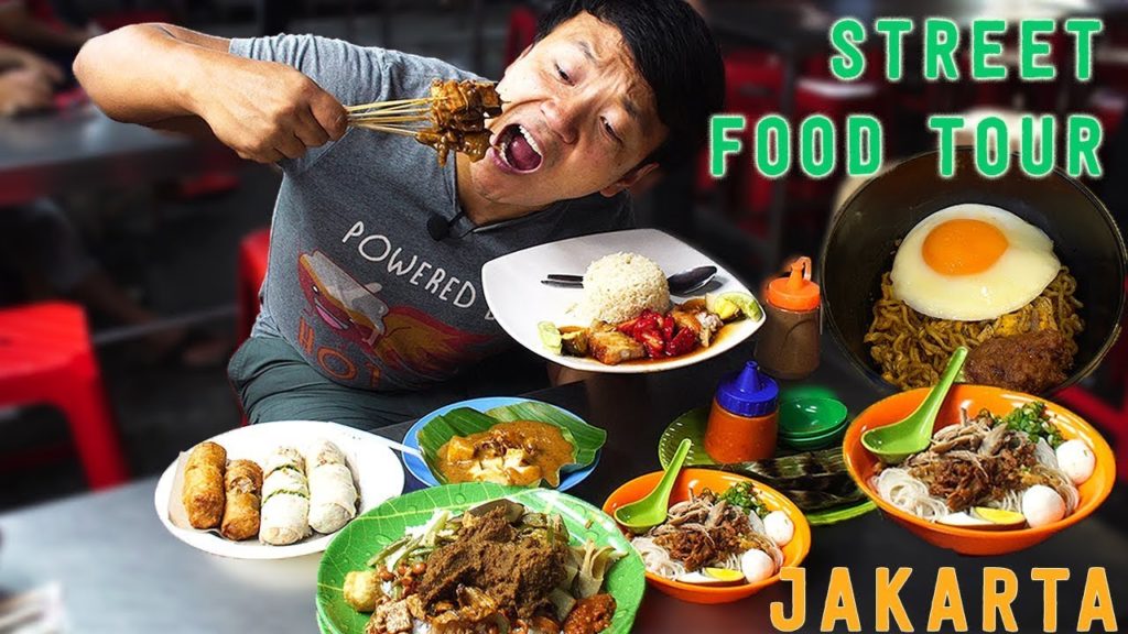 10X SPICY Instant Noodle INDOMIE Goreng: Jakarta Indonesia Street Food Tour