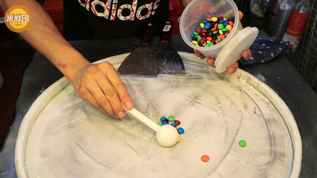 Patong, Phuket │ M&M Ice Cream Rolls │ Thai Street Food Patong, Phuket │ M&M Ice Cream Rolls │ Thai Street Food