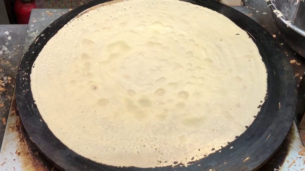 Japanese Street Food -Creamy Banana Crepes