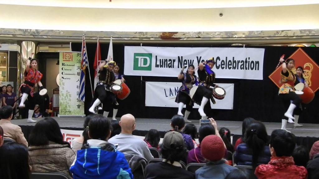 Eisa Okinawan drum-dance @ Year of the Dog celebrations in Richmond, BC, Canada