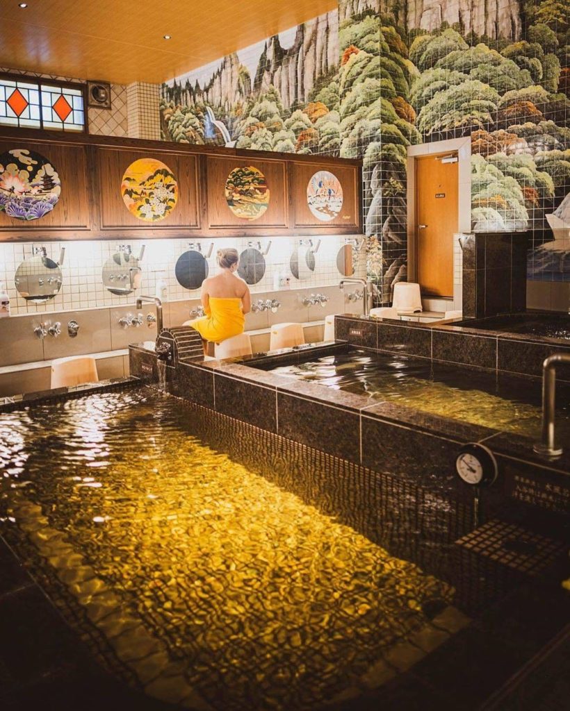 Is there anything more relaxing than an onsen soak? @theworldpursuit recently ch...