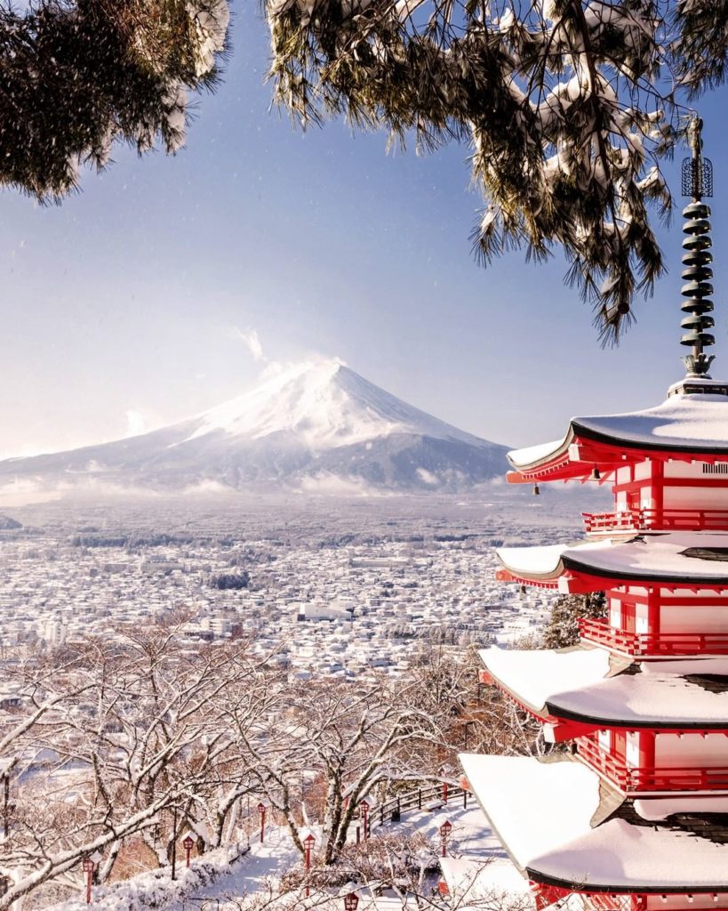 Japan Airline: .
Starting 2020 with a stunning view of Mt. Fuji from Arakurayama Sengen Park in… .
Starting 2020 with a stunning view of Mt. Fuji from Arakurayama Sengen Park in...