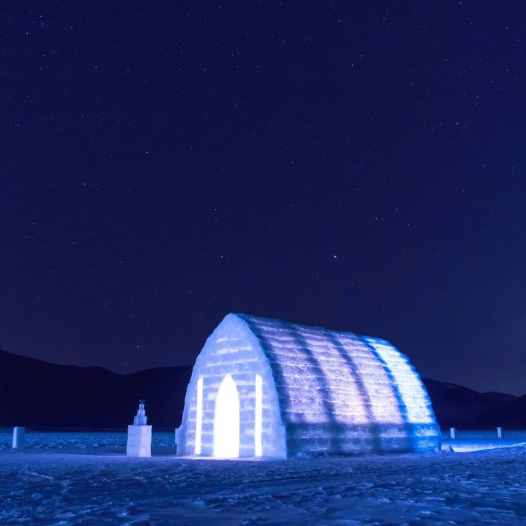 Want to experience "Frozen" in real life? From late January to mind-March Lake S...