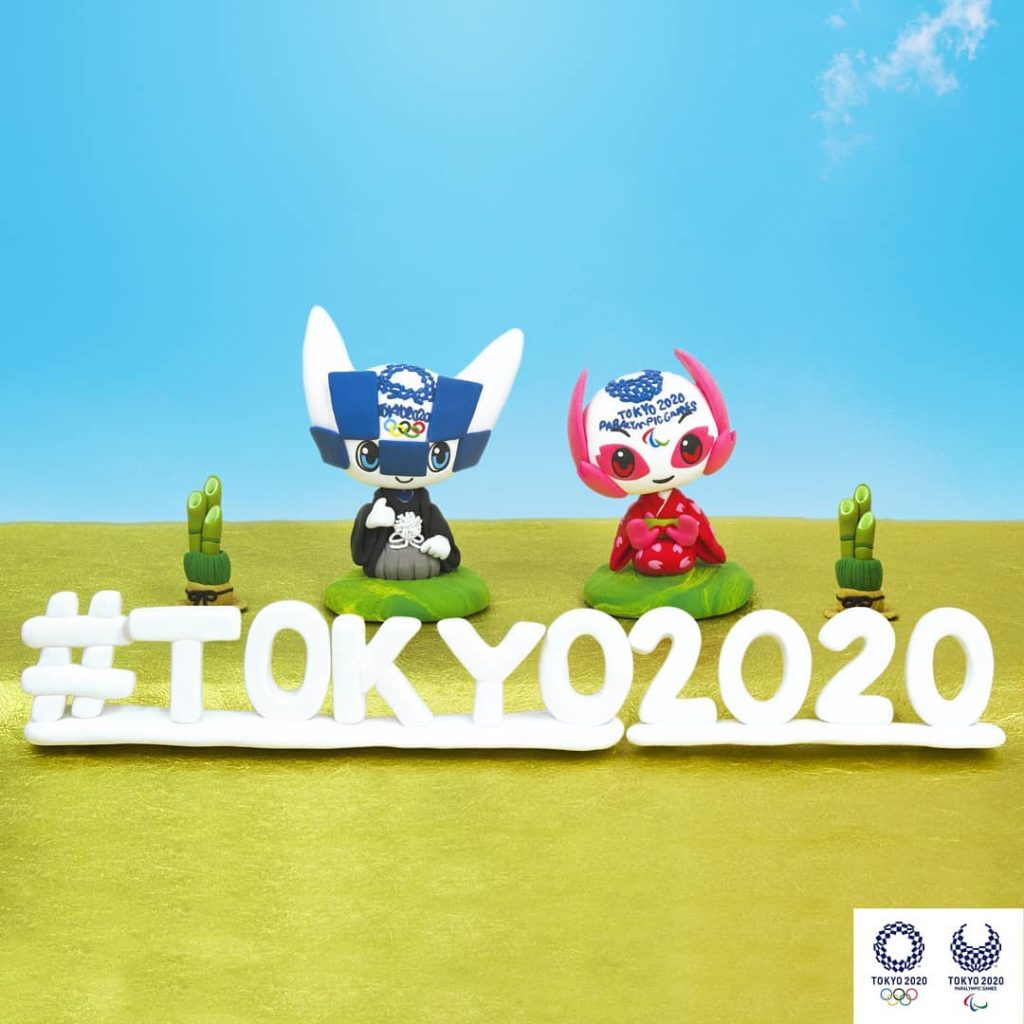 @miraitowa & @someity are celebrating the #NewYear!  #DidYouKnow Kadomatsu is a...