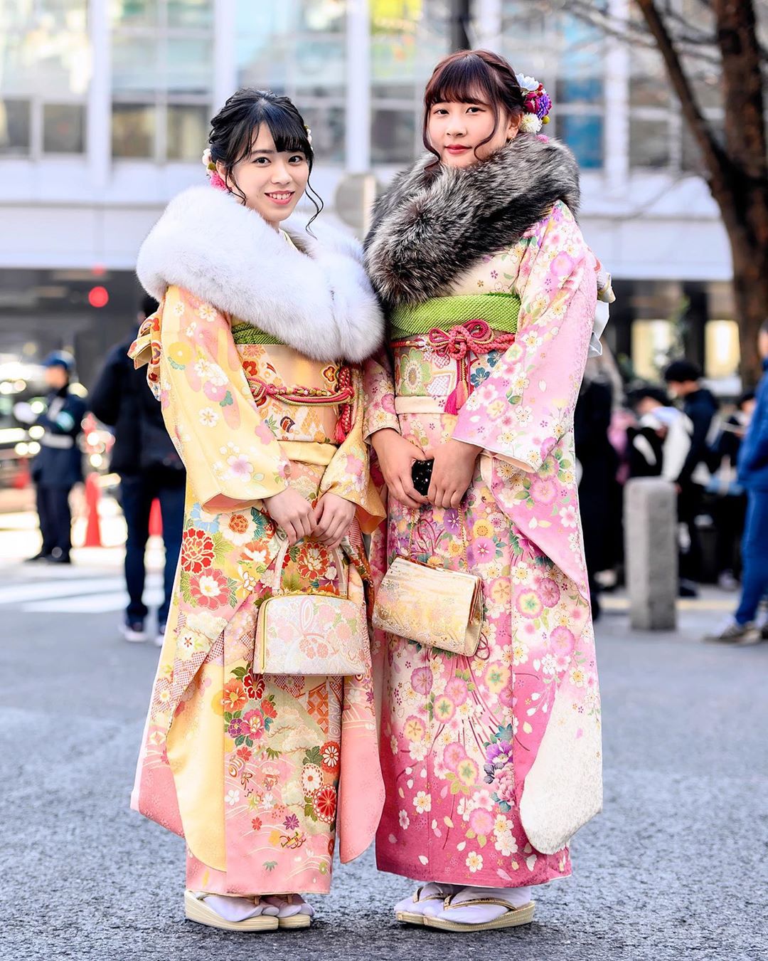 Tokyo Fashion: Traditional Japanese furisode kimono on the streets of ...