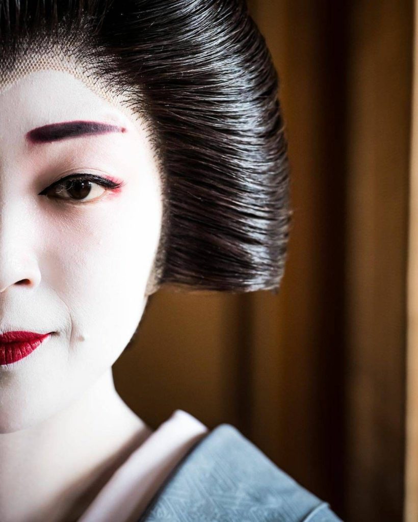 Japan Travel: Bright lips, bold eyes, brows on point
: @federico.bonifazi.photo
—–⠀
#Nara… Bright lips, bold eyes, brows on point
: @federico.bonifazi.photo
-----⠀
#Nara...