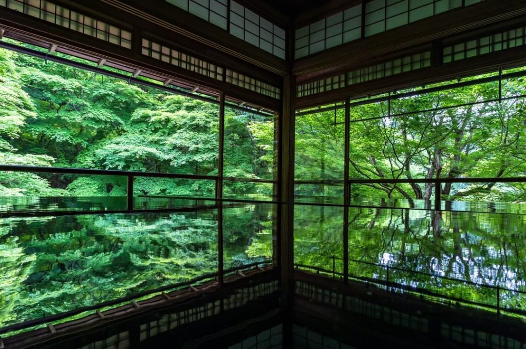 The mirror-like black lacquer table of Rurikoin Temple in Kyoto creates a mesmer...