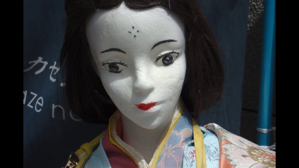 7200 pictures of Japan in 18 minutes