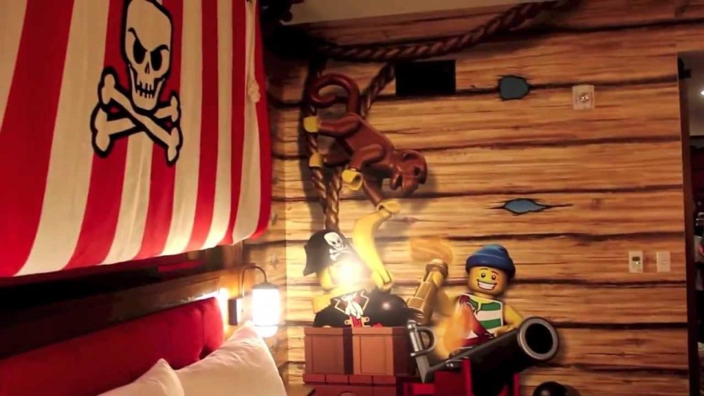 Legoland Hotel Pirate Room Tour at Legoland California Resort Legoland Hotel Pirate Room Tour at Legoland California Resort