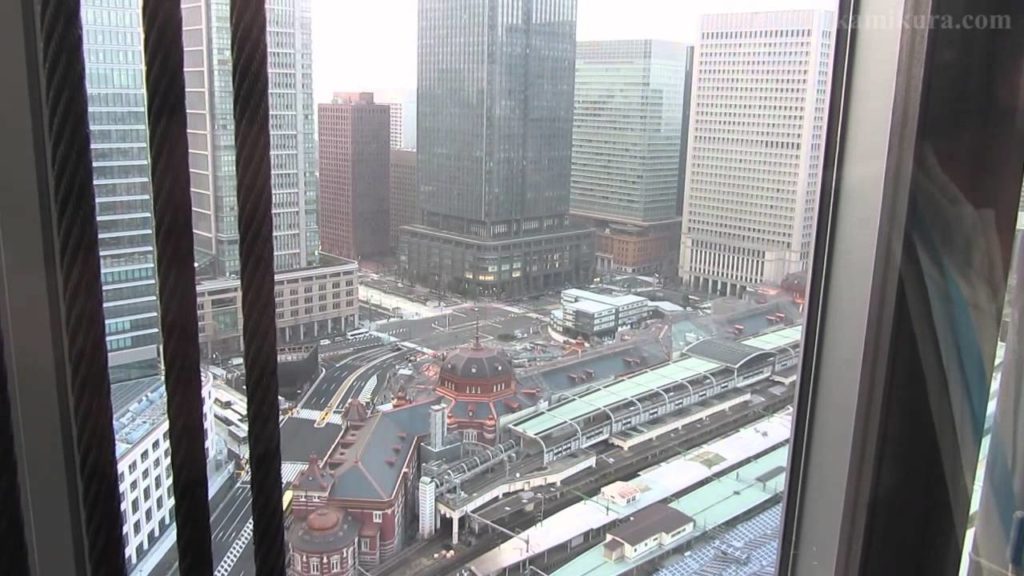 Tokyo Station 2012年3月 上から見る工事中の東京駅