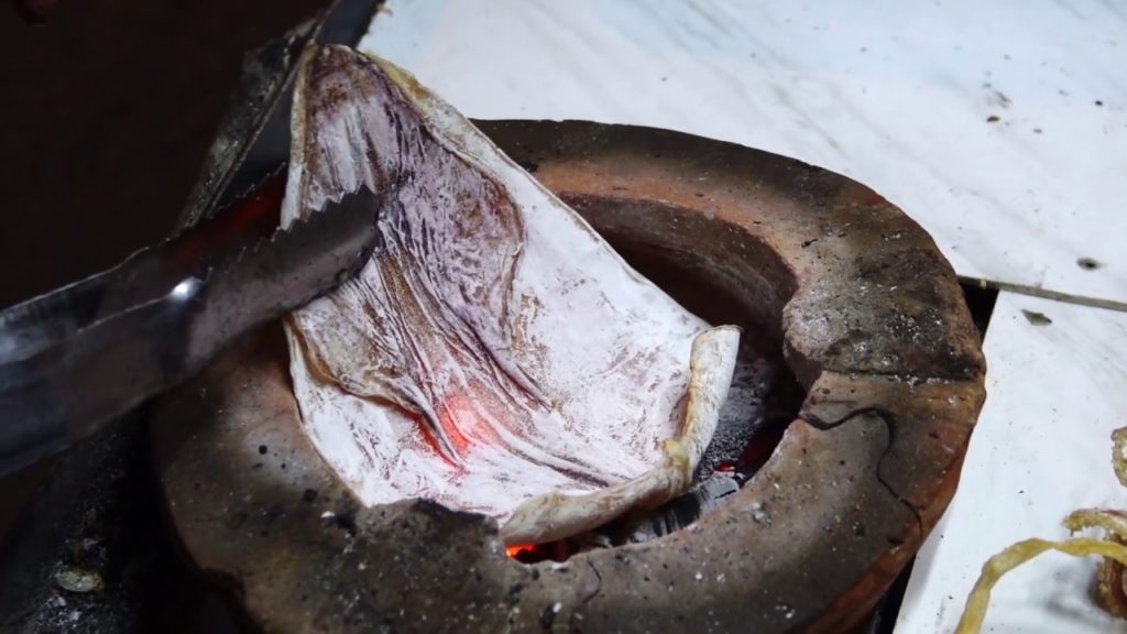 Vietnamese street food – Must Eat in Vietnam Squid Snack Vietnamese street food - Must Eat in Vietnam Squid Snack