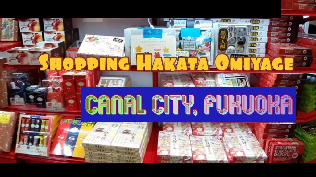 Shopping "Omiyage" at Canal City, Fukuoka
