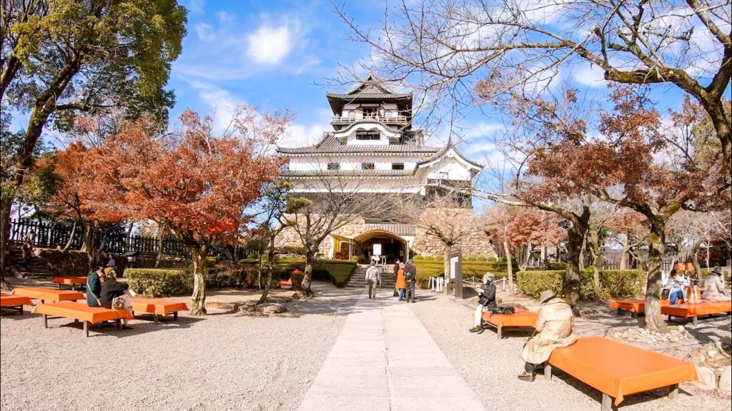 犬山城 Inuyama Castle, Aichi Japan | Binaural Audio 4K Walk