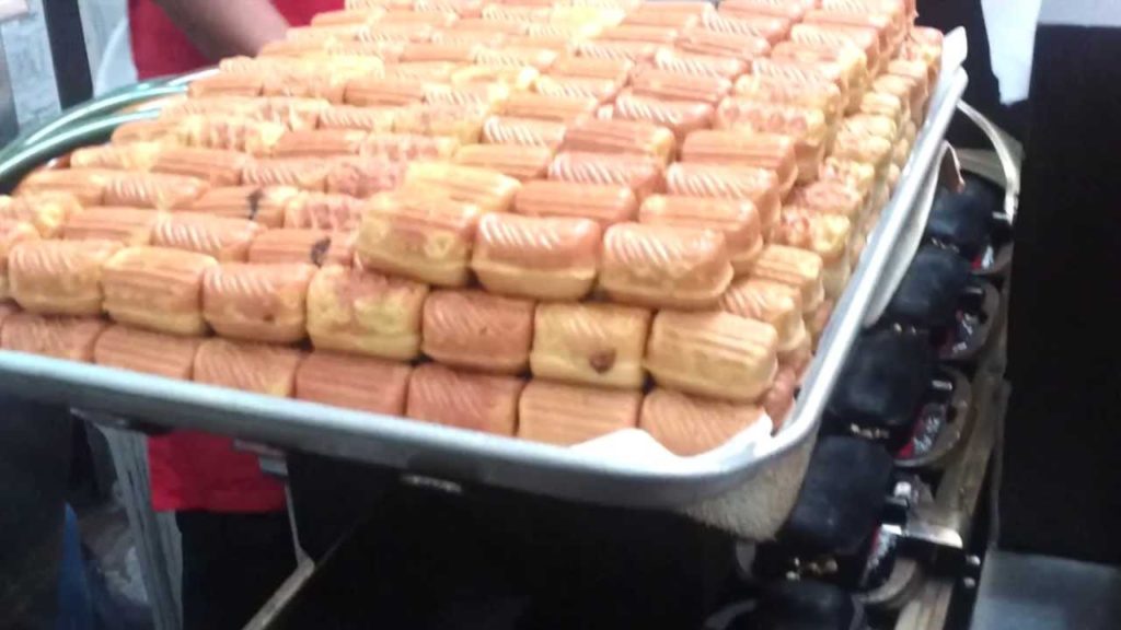 Moshi Manju's Korean Cakes in Market Market, Manila - Philippines