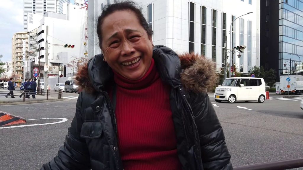 Senior citizen couple challenge travel from Tokyo, Nagoya, Osaka in one day!