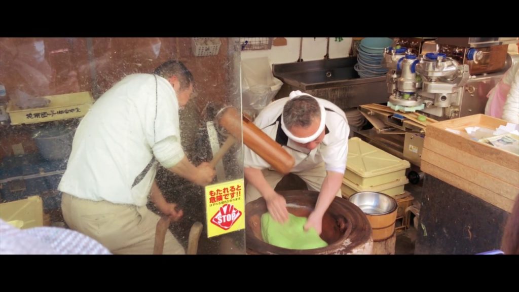 Fastest Mochi Maker in Japan【Japanese street food】【Nakatanido】【Nara Travel】【Short video version】 Fastest Mochi Maker in Japan【Japanese street food】【Nakatanido】【Nara Travel】【Short video version】