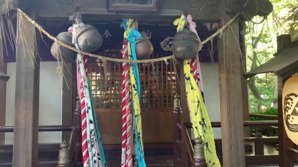 A walk around a Japanese Shinto Shrine. Vlogtober 1