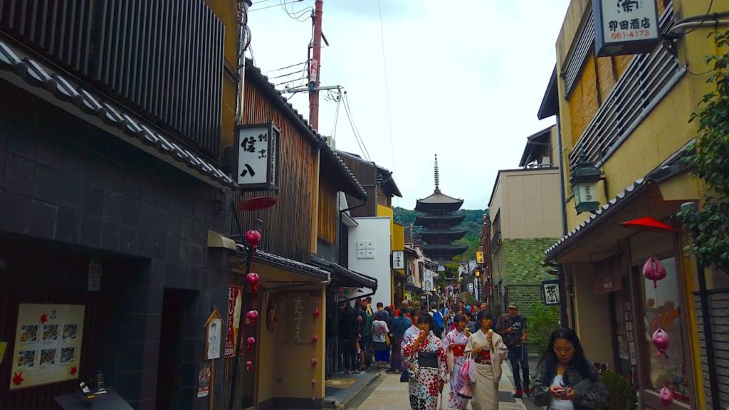 Kyoto walk - Hokan-ji Temple, Tower of Yasaka (法観寺, 八坂の塔) - 4K