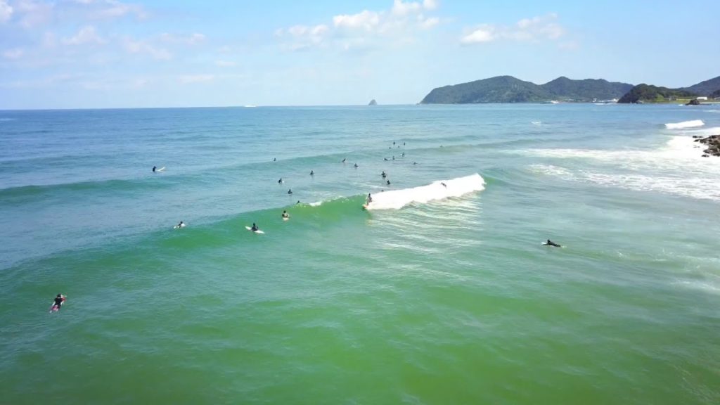 Surfing in Itoshima, Fukuoka, Japan (糸島、福岡県サーフィン)